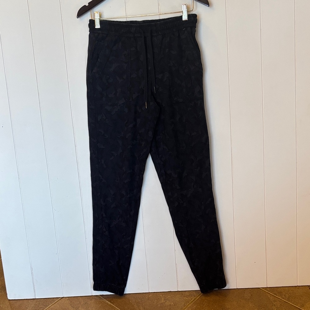 Athleta Farallon Jogger! 2